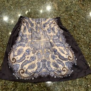 H&M skirt.... SO cute and fun!!